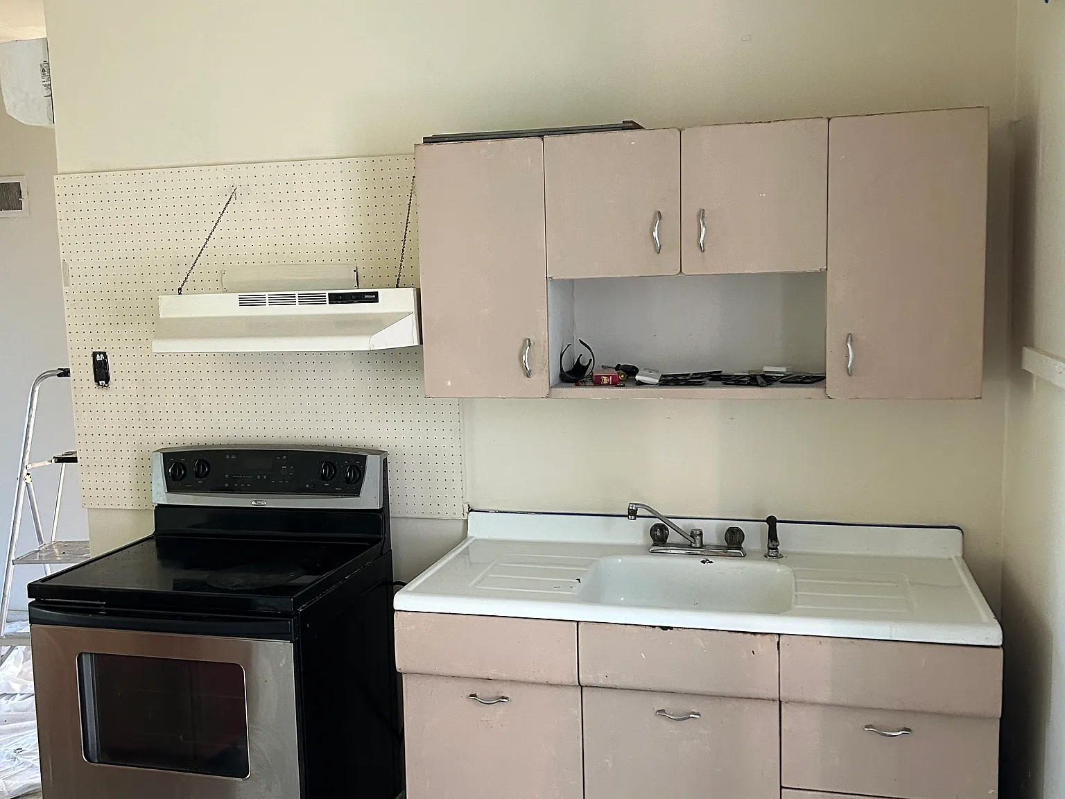 2 bed, 900 sqft, $875 — Photo 3