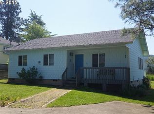 446 E 1st St, Lowell, OR