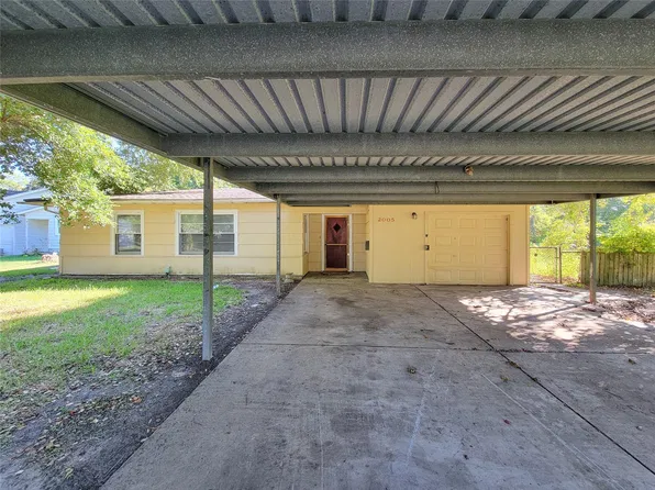 2005 Lenz St, La Marque, TX 77568