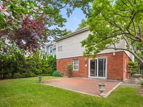 110 82nd Street image 20 of 25