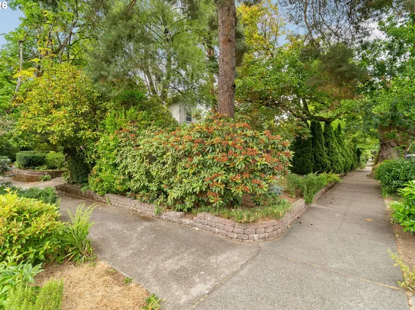 2116 NE 18th Ave, Portland, OR 97212
