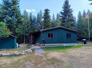 638 Pinewood Ln, Cocolalla, ID 83813