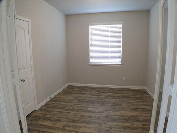 3rd image of 20203 Ivory Valley Ln
