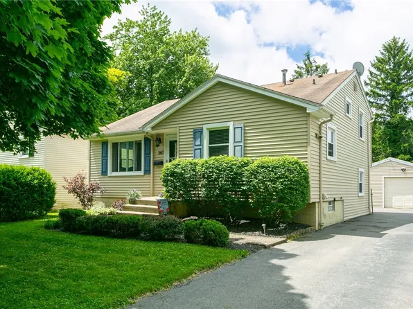 267 Wood Rd, Rochester, NY 14626
