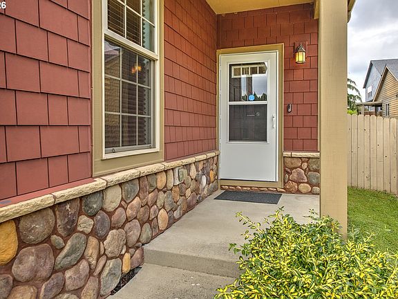 5th image of 7118 NE 28th Ave