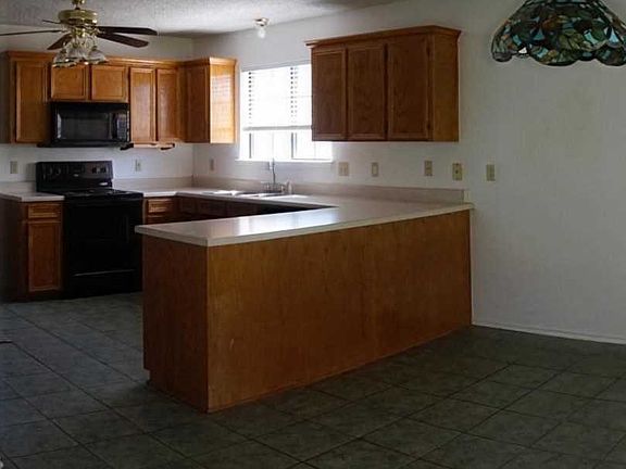4th image of 316 Barber Dr