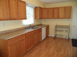 22 Jack St, Plano, IL 60545