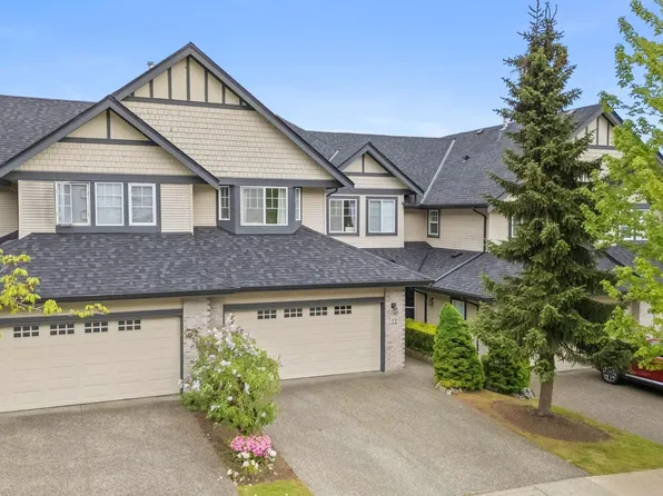1765 Paddock Dr #12, Coquitlam, BC V3E 3J1