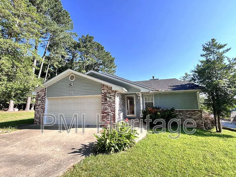 40 Portsmouth Dr — Photo 3