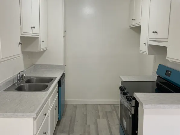 Parthenia Court Apartments, 15150 Parthenia St #19, North Hills, CA 91343