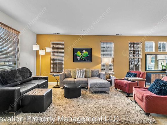 4th image of 61567 Odell Lake Dr #1