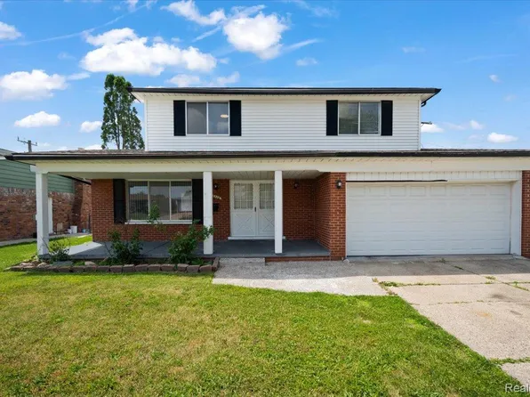 3528 Byrd Dr, Sterling Heights, MI 48310