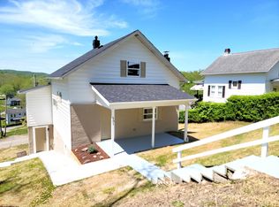 101 Floyd St, Grant Town, WV 26574