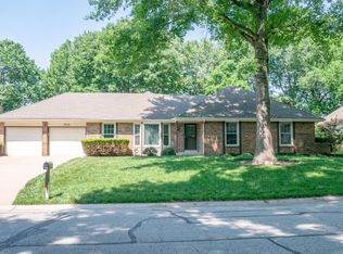 6524 Parkhill Dr, Shawnee, KS 66216