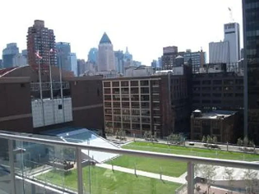 Rented by Corcoran | media 17