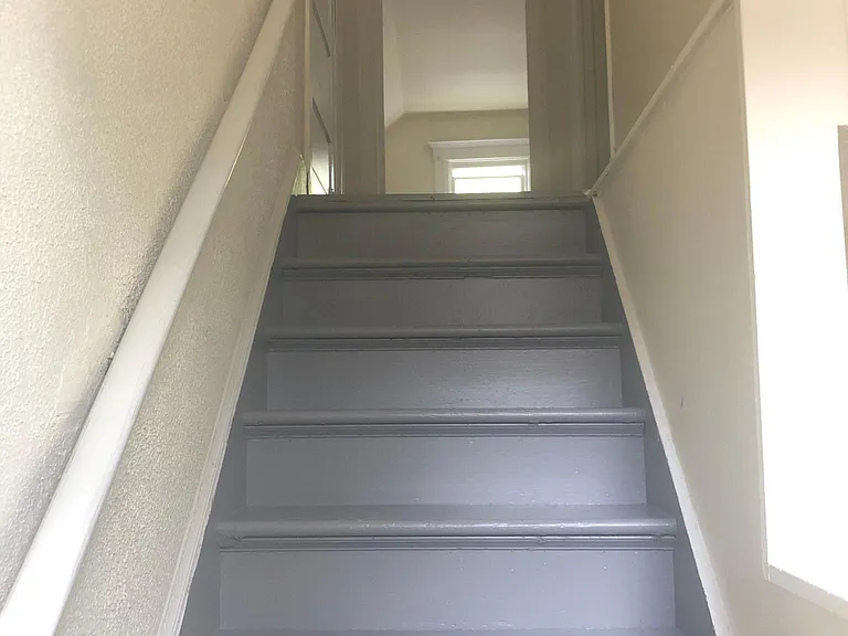 132 William St #2 — Photo 10