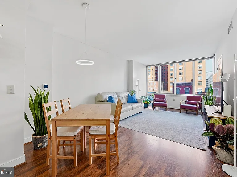 555 Massachusetts Ave NW #311 — Photo 5