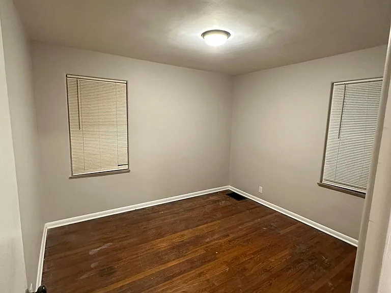 6 Hadley St — Photo 2