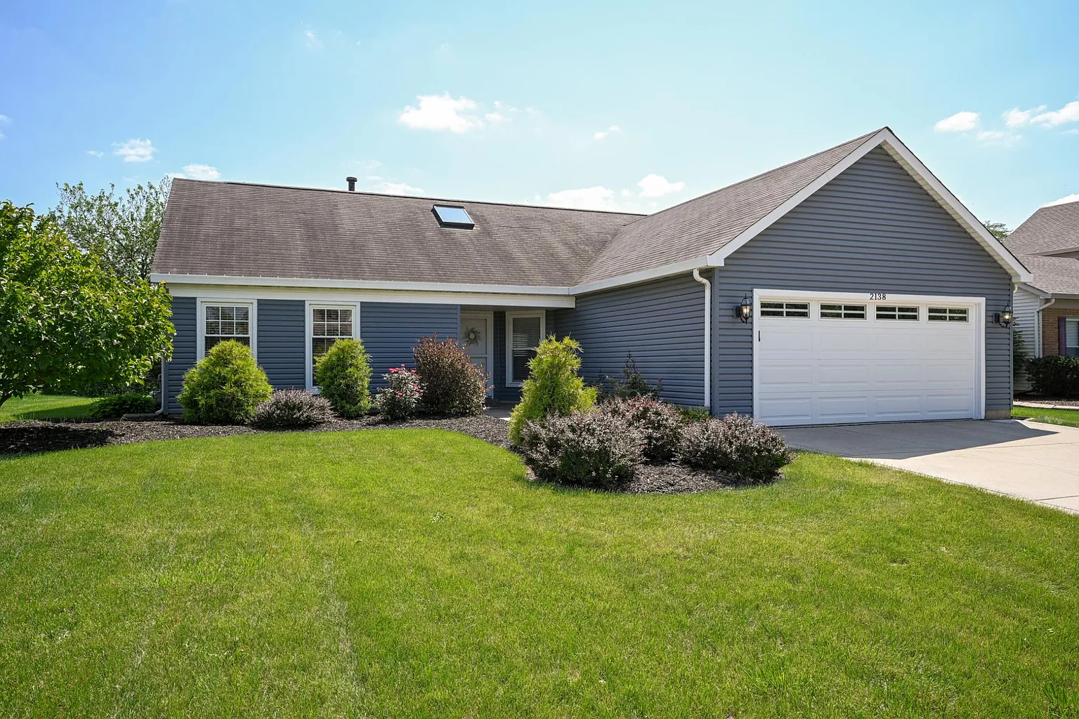 2138 Stirrup Ln photo 1
