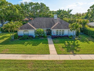 307 Oleander Rd, Belleair, FL, 33756