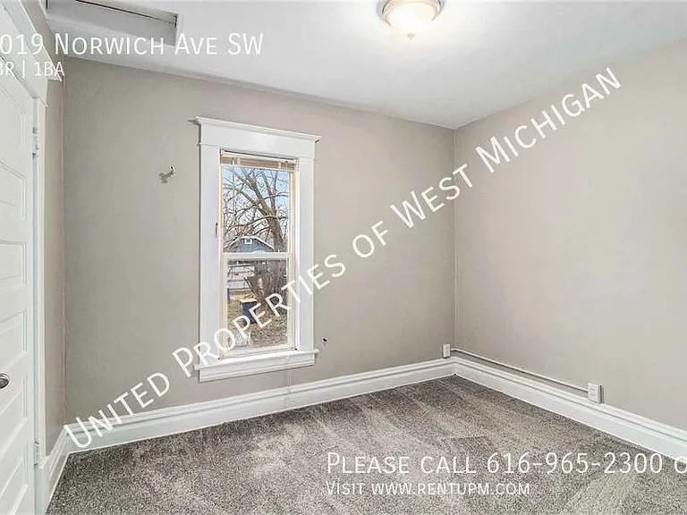 1019 Norwich Ave SW — Photo 6