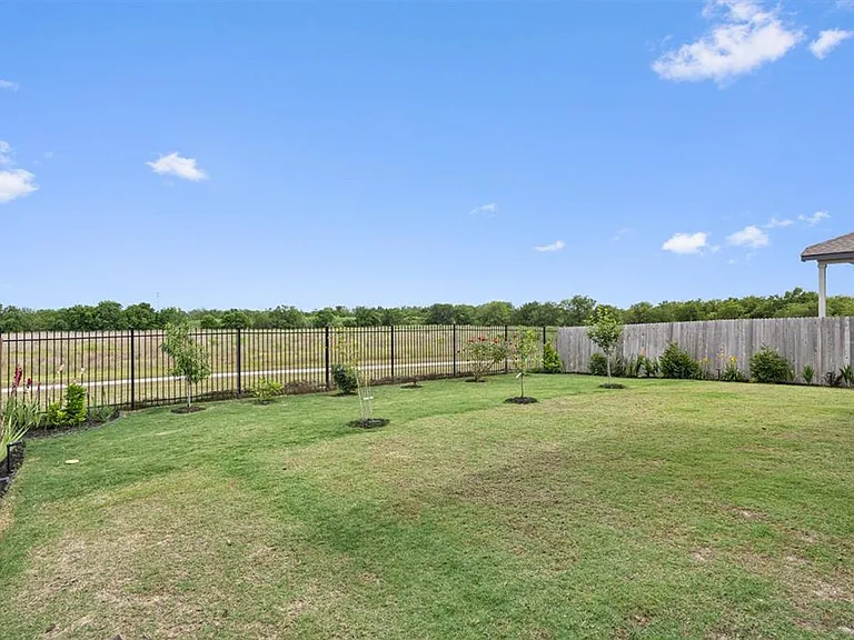 13517 William Mc Kinley Way — Photo 28
