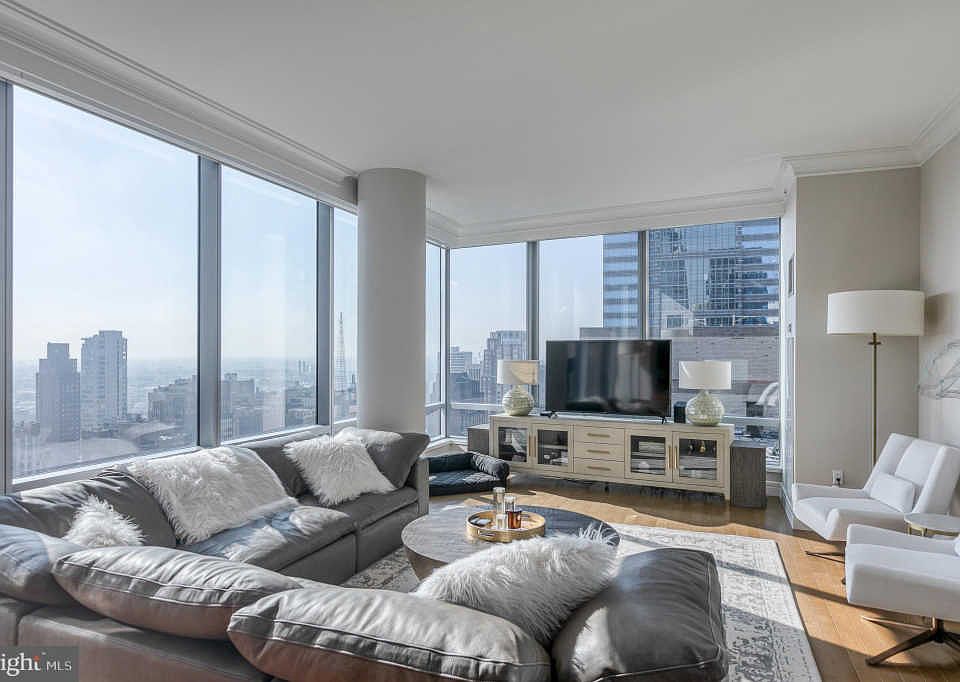 1st image of 1414 S Penn Sq #35GH