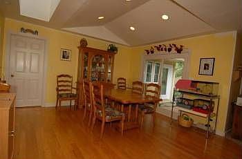 3rd image of 30463 N Oak Grove Ave