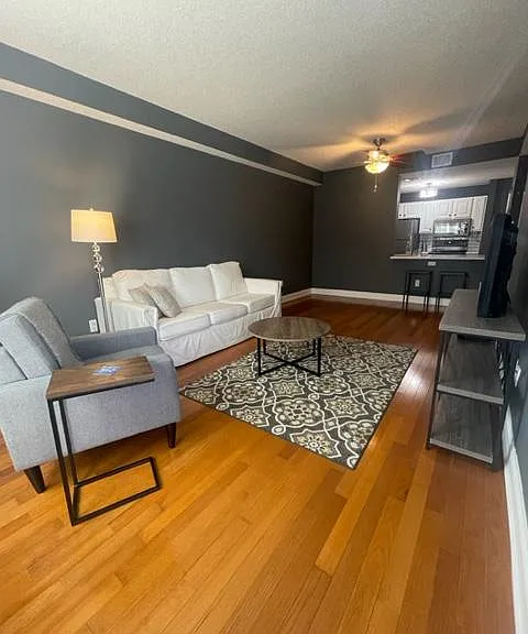 1075 Peachtree Walk NE #A302 — Photo 14