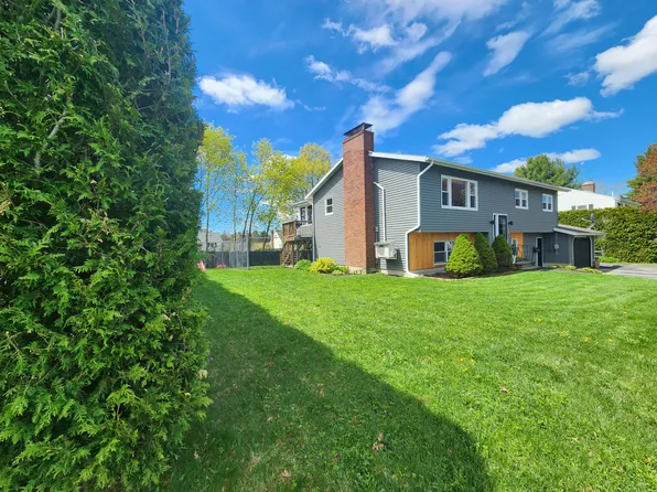 79 Sunset Strip, Brewer, ME 04412