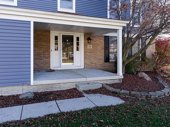 4th image of 339 Green Meadows Dr W