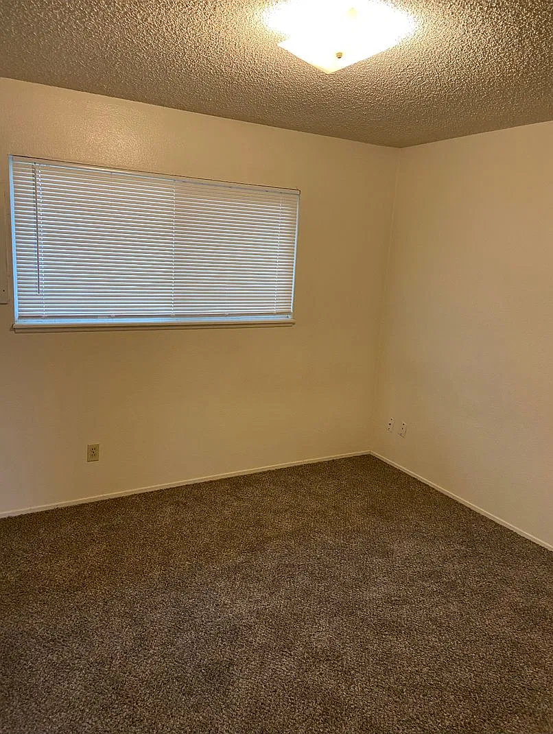 2655 Topeka St. — Photo 3