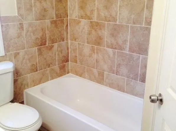 14905 Summit Ave, Maple Heights, OH 44137
