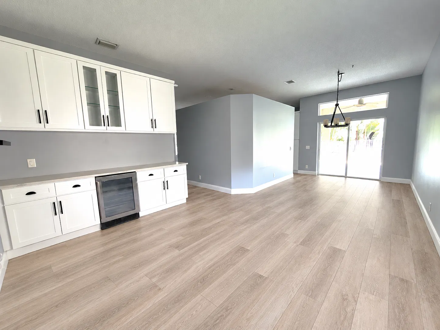 Chinaberry Dr, Weston — Photo 2
