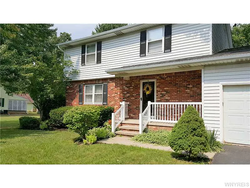 78 Continental Dr photo 1