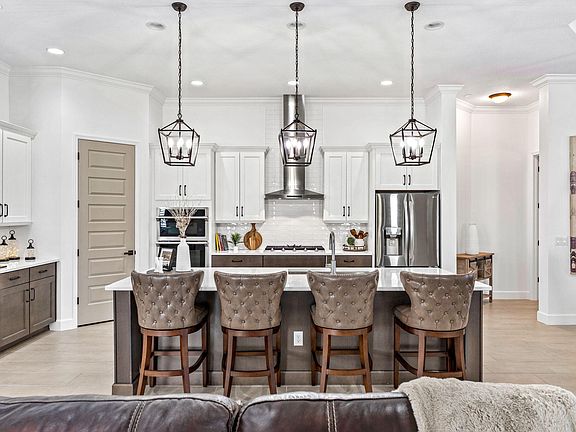 5th image of 2493 Donavan Ct