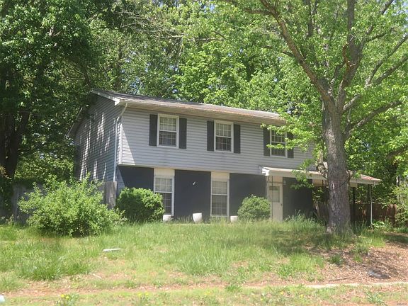 3rd image of 1149 Harvard Rd