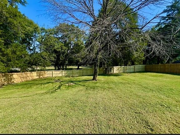 3rd image of 337 Royal Garden Dr