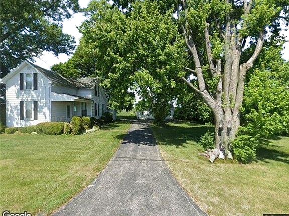 2nd image of 3300 N Washington Rd