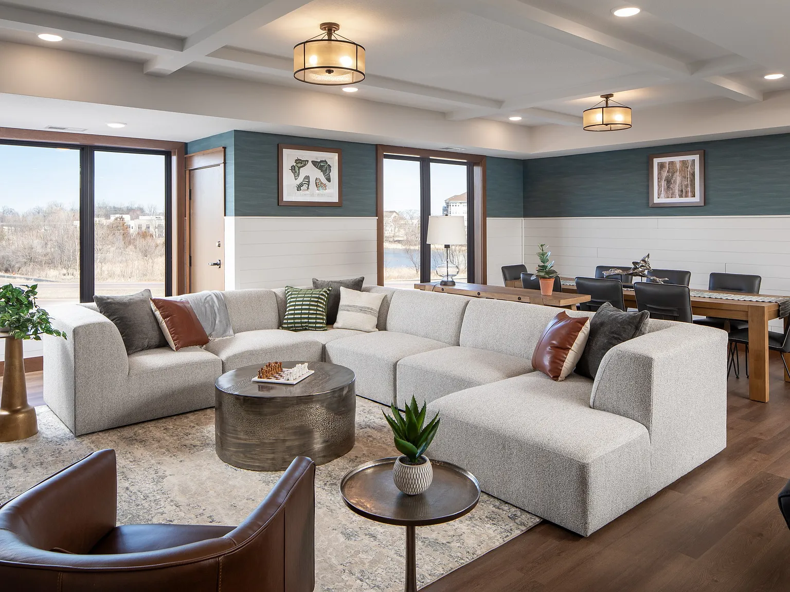 Jeffers Waterfront Apartments — Photo 2