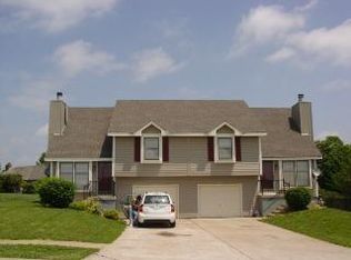 1112 SE 8th St #&-1114, Lees Summit, MO 64063