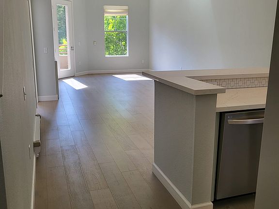 3rd image of 240 Caldecott Ln Unit 301