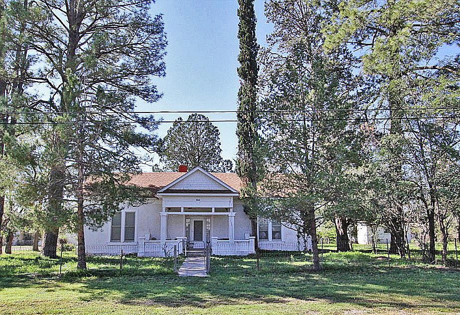 1st image of 500 W Court Ave