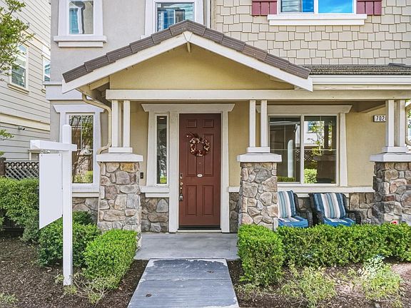 2nd image of 7026 N Mariposa Ln