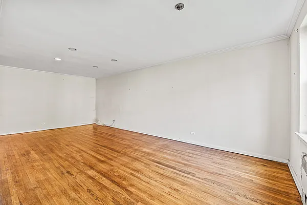 Sold by Lovett Realty, Inc. | media 3