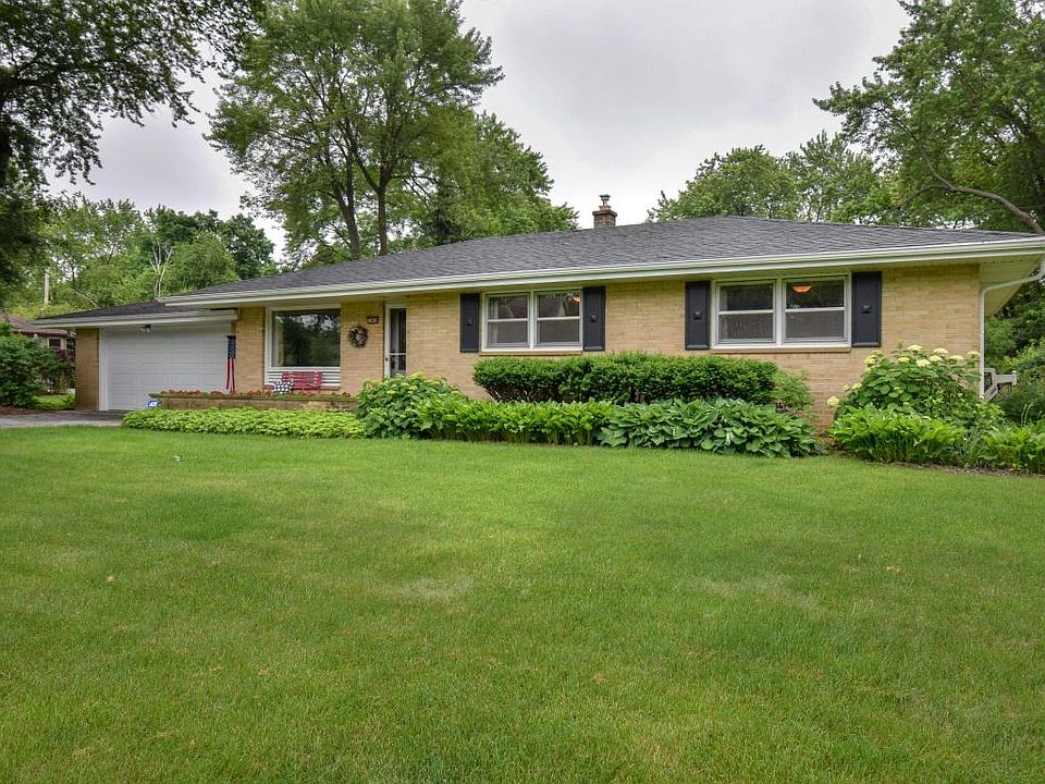 2nd image of 13855 Marcella Ave