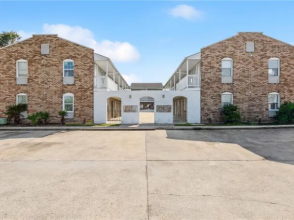 6745 Cindy Pl, New Orleans, LA 70127