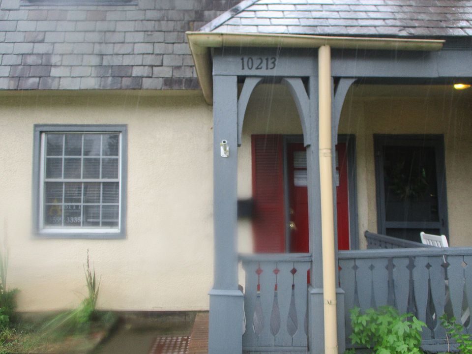 1st image of 10213 Warwick Blvd #10213