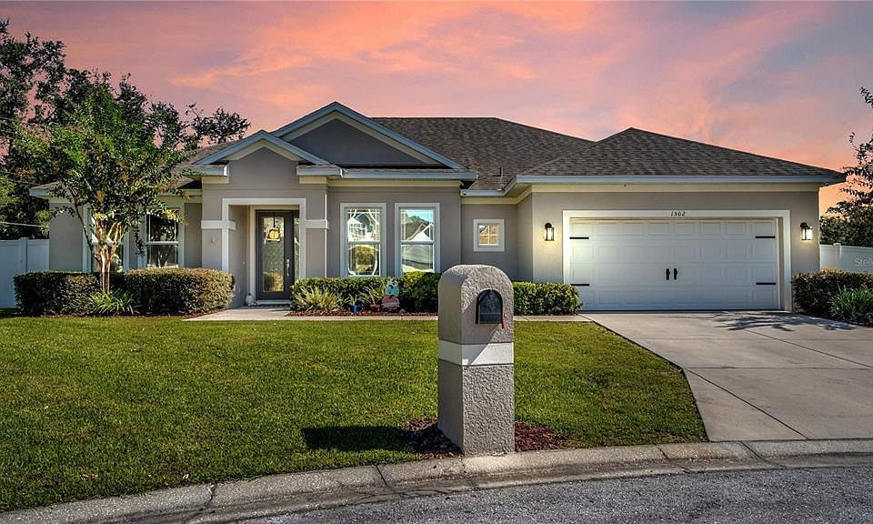 1st image of 15021 Tozier Pl