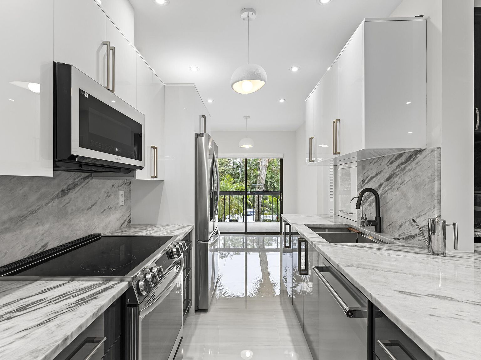 11311 Pond View C203 Drive #C203